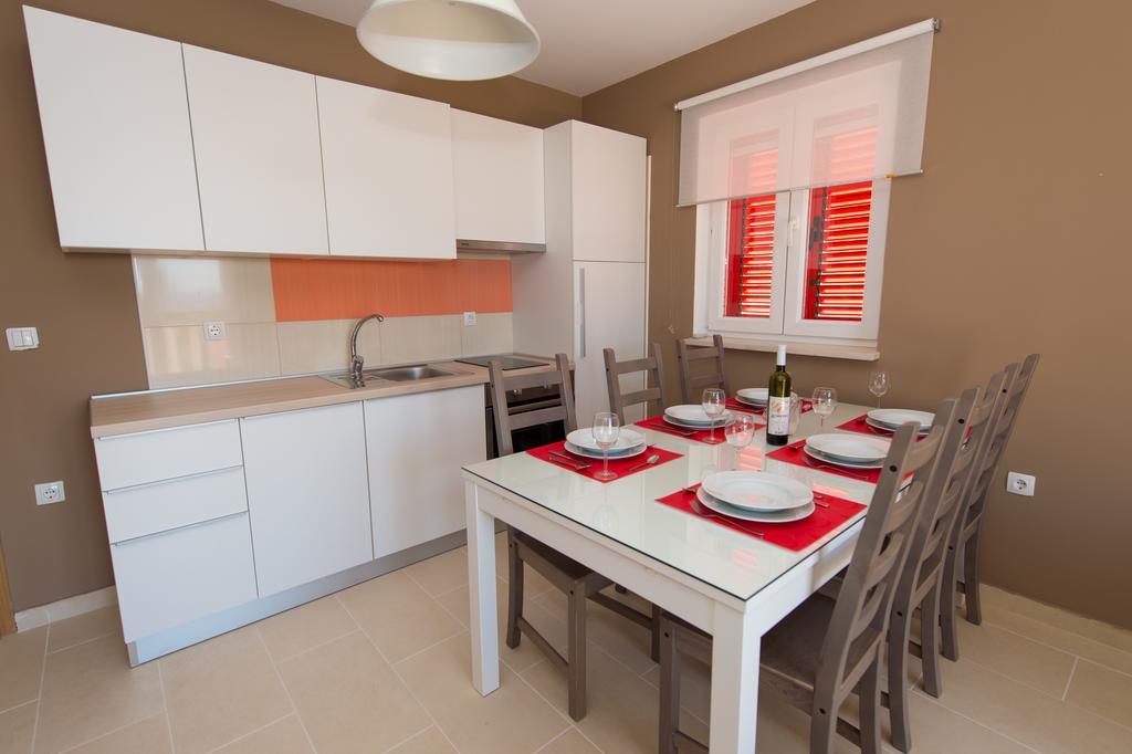 Apartments Gazebo Trogir Bilik gambar